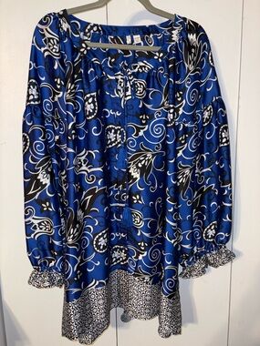 Cato Royal Blue and Black Floral Blouse